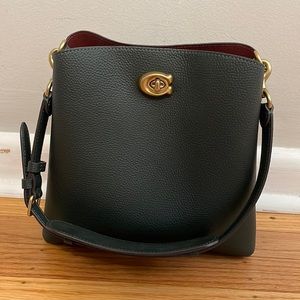 Coach Willow bucket bag, EUC